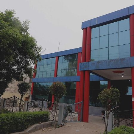 Hotel O Mulaqat Dadri Luaran gambar
